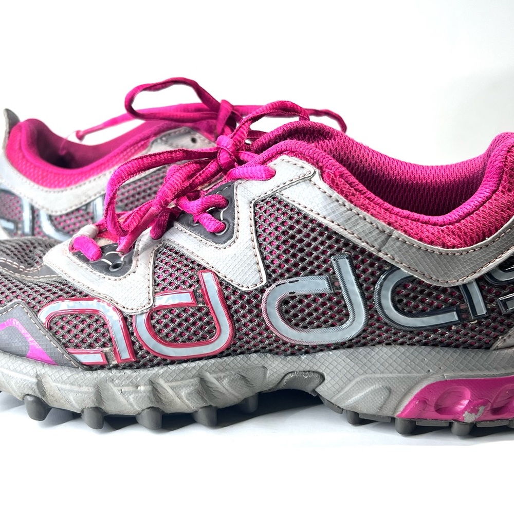 Adidas | Adiwear | G49729 | Hiking Trail Running Shoe | BIG Kid | Girl Size 2